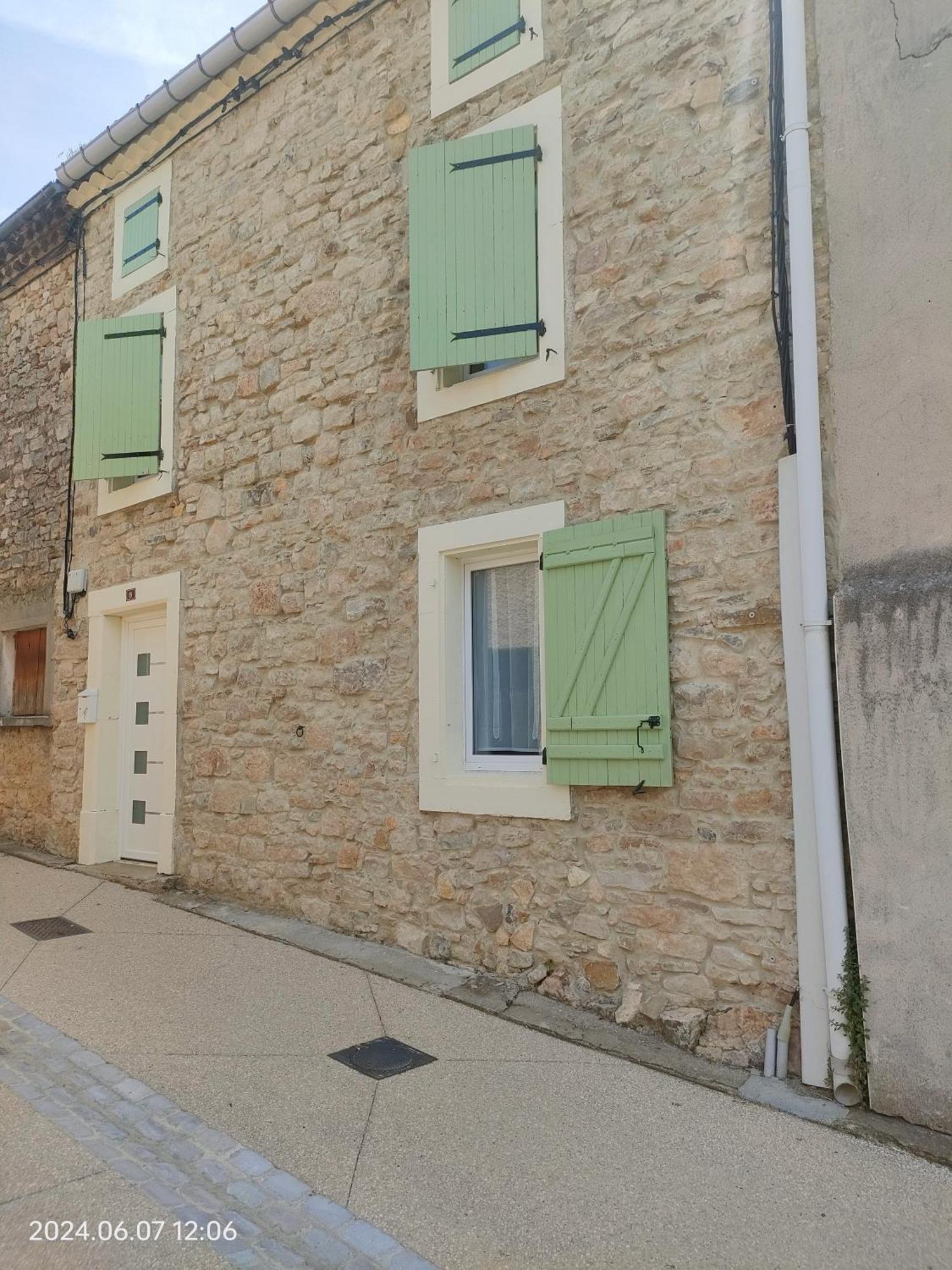 Gite Chaleureux Au Coeur Du Village Roquetaillade Exterior foto